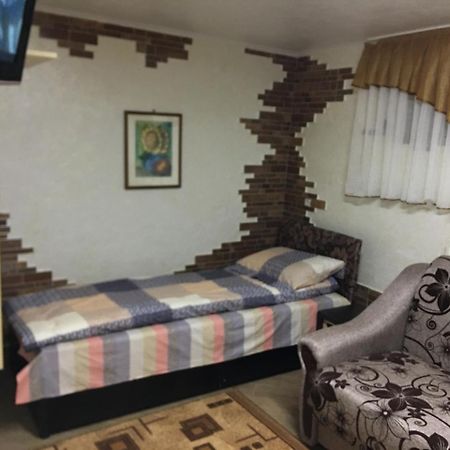 Hotel Rafinad Львов Экстерьер фото